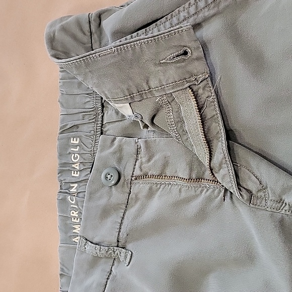American Eagle Size 000S Washed Olive Green Mid Rise Baggy Wide Leg Cargo Pants - Picture 11 of 14